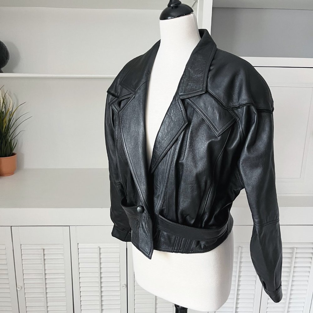 Vintage Black Leather Cropped V-Neck Leather Jacket | S/M - Picture 3 of 9